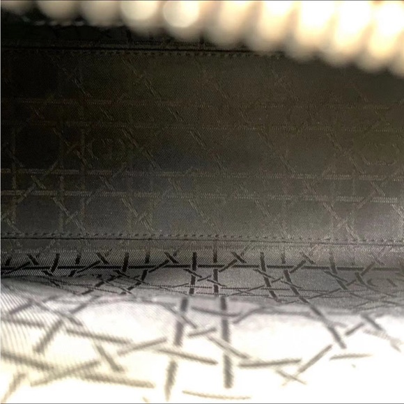 Medium lady Dior in black patent with good condition - Picture 2 of 11